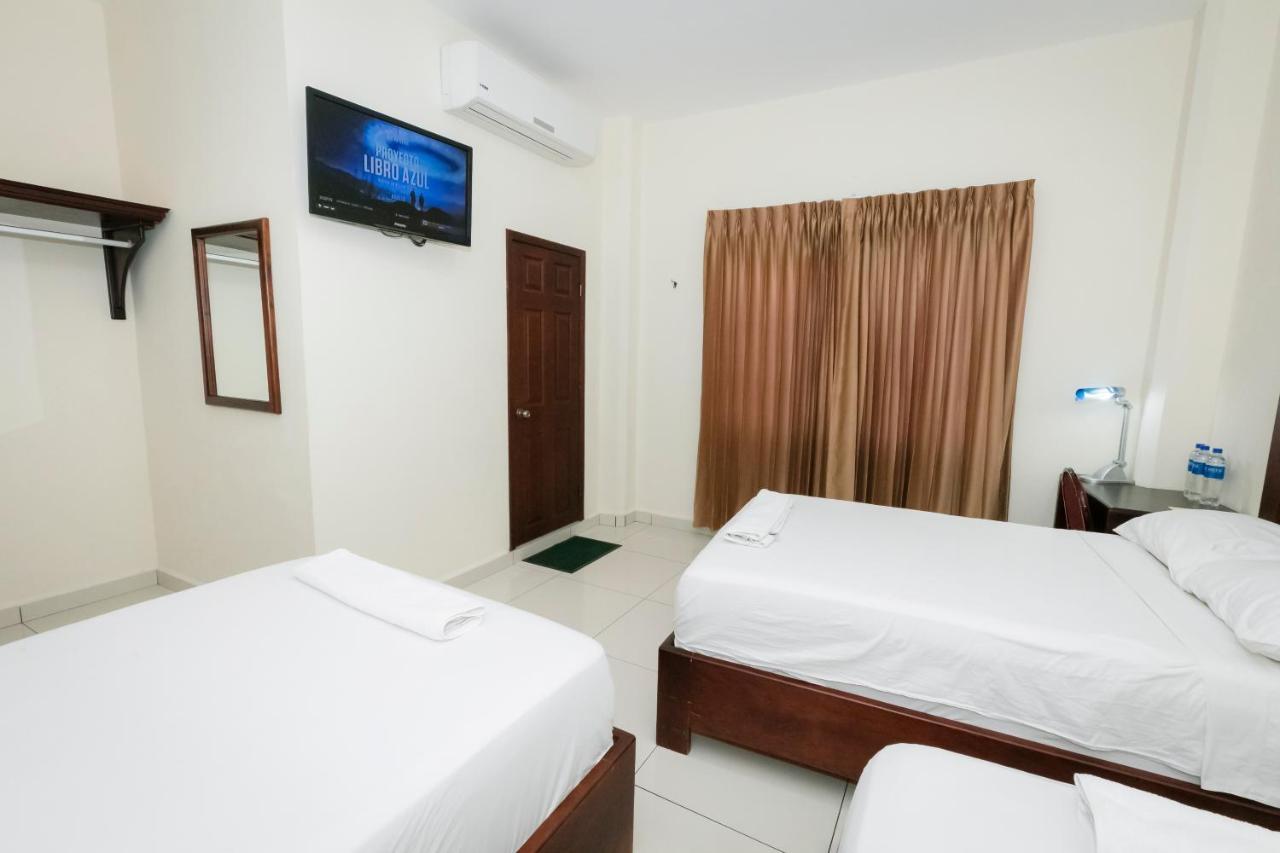 Hotel Mediterraneo Inn Santa Rosa de Lima Esterno foto